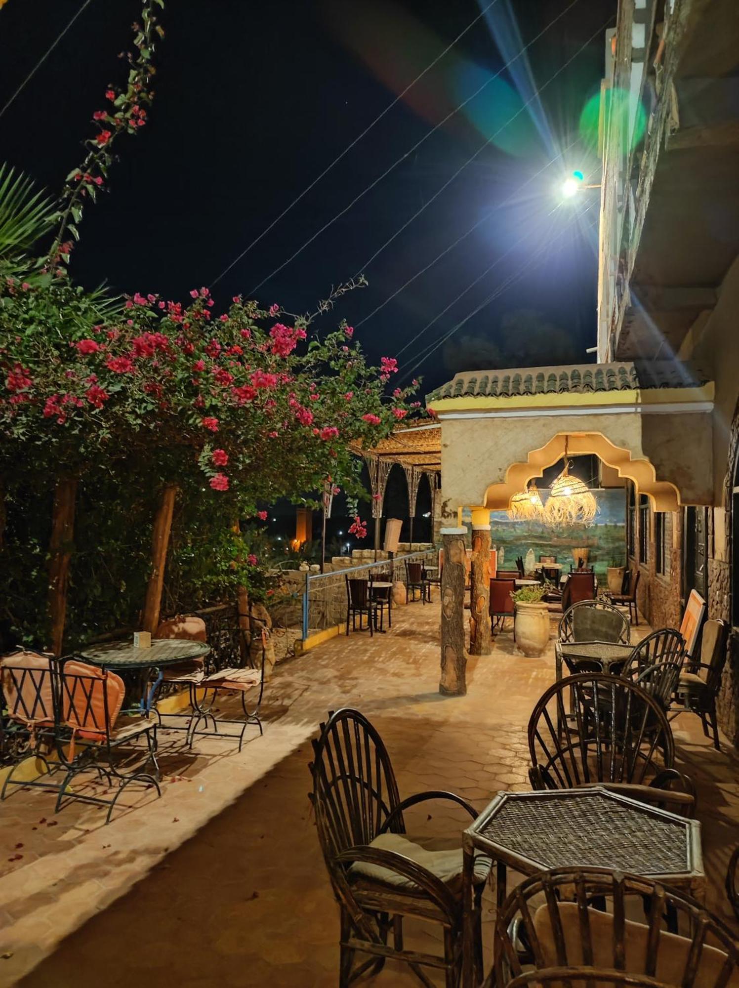 Kasbah Of Peace & Boutique 호텔 자고라 외부 사진